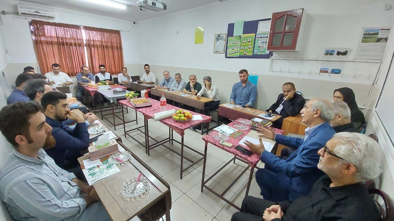 دبیرستان غیر دولتی پسرانه هوشمند فرهنگ(دوره اول)