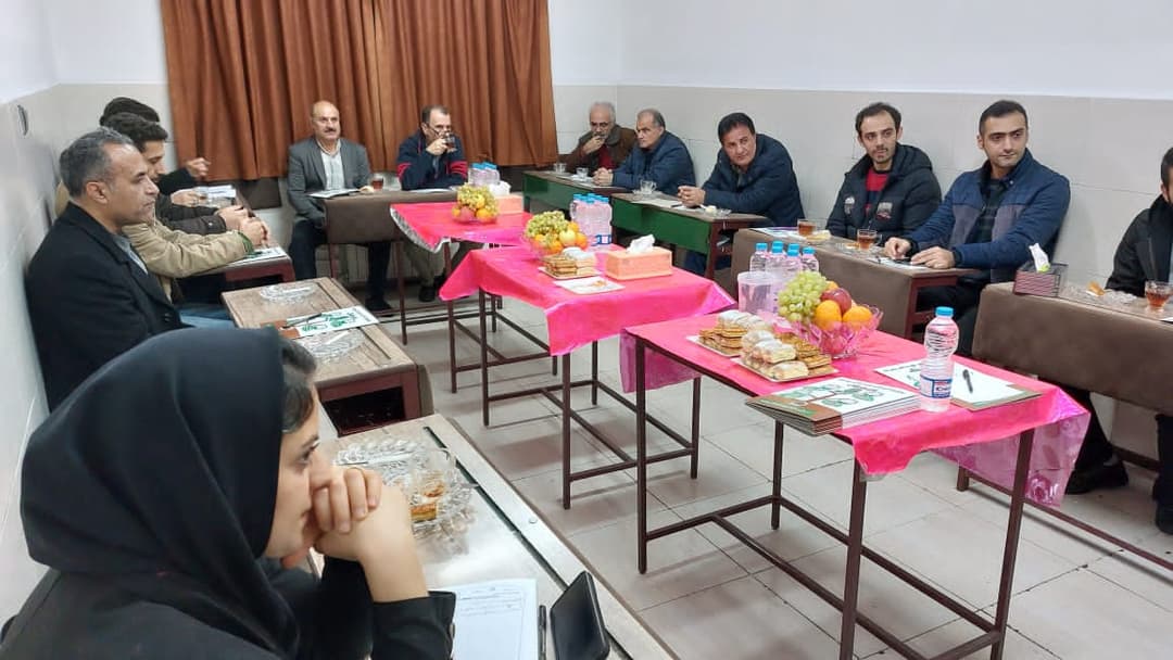 سومین گردهمایی دبیران و عوامل اجرایی