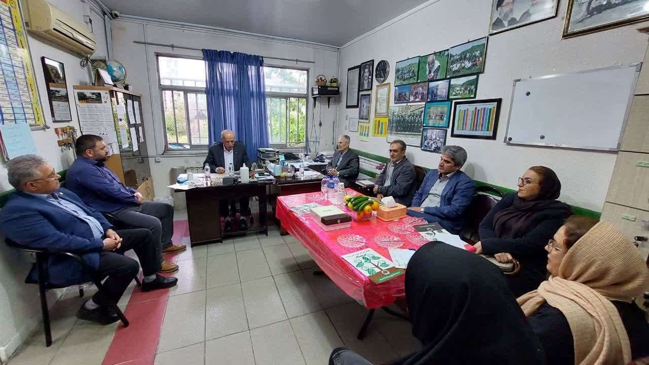 هفتمین جلسه انجمن اولیا و مربیان/17 فروردین 1405